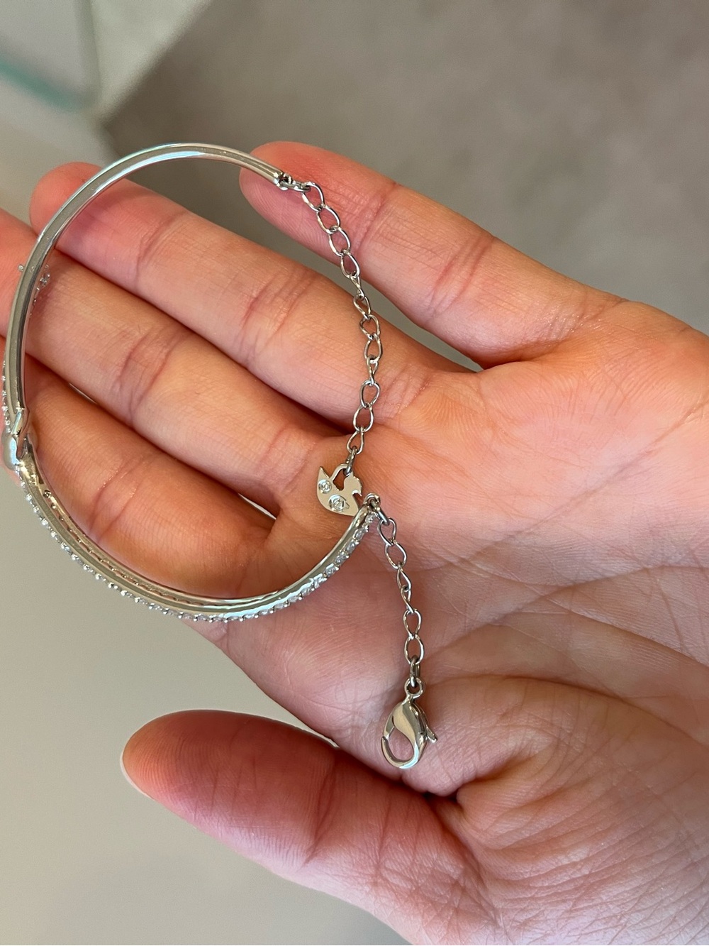 Swarovski Silver Heart Knot Diamond Accent Bracelet - New. No box - Picture 3 of 3